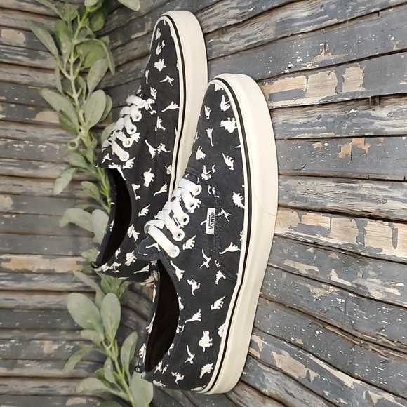 Vans Dinosaur Shoes Sz 